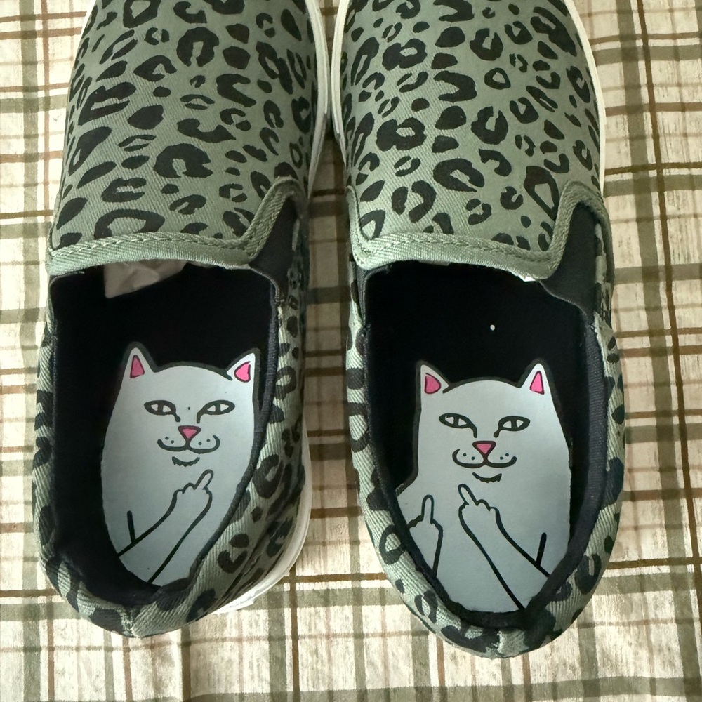 Leopard Print Slip-On Sneakers by Rip N Dip Size 7
NIB - Picture 4 of 7